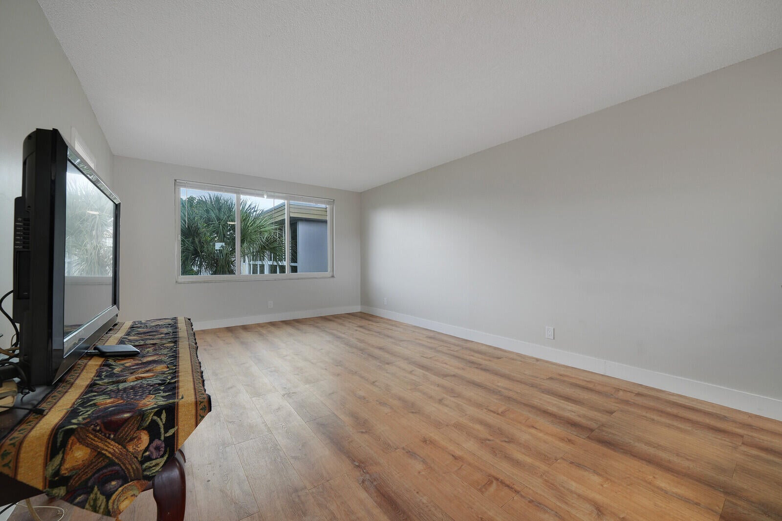 6005 Del Lago Circle 311