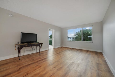 Tiny photo for 6005 Del Lago Circle #311, Sunrise, FL 33313 (MLS # B26077216)