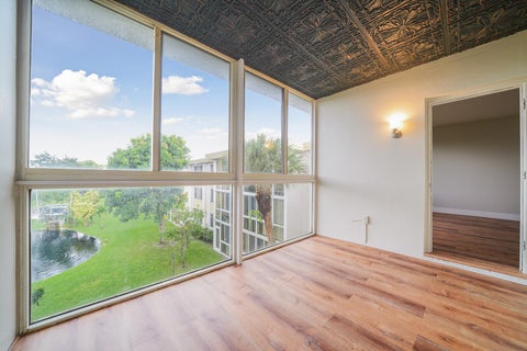 Tiny photo for 6005 Del Lago Circle #311, Sunrise, FL 33313 (MLS # B26077216)