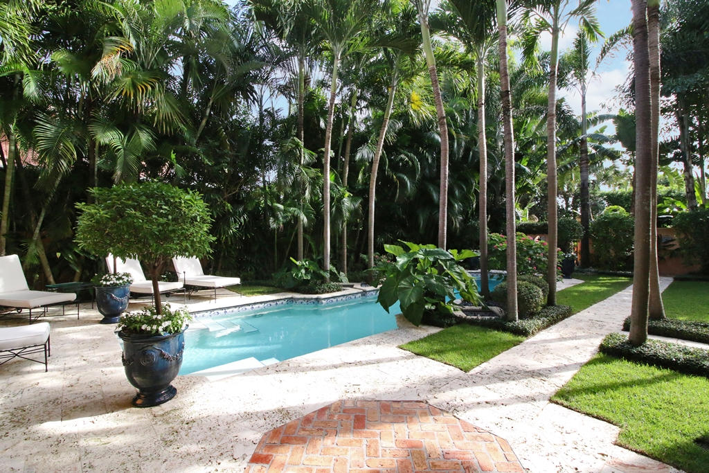 GOLFVIEW - Residential