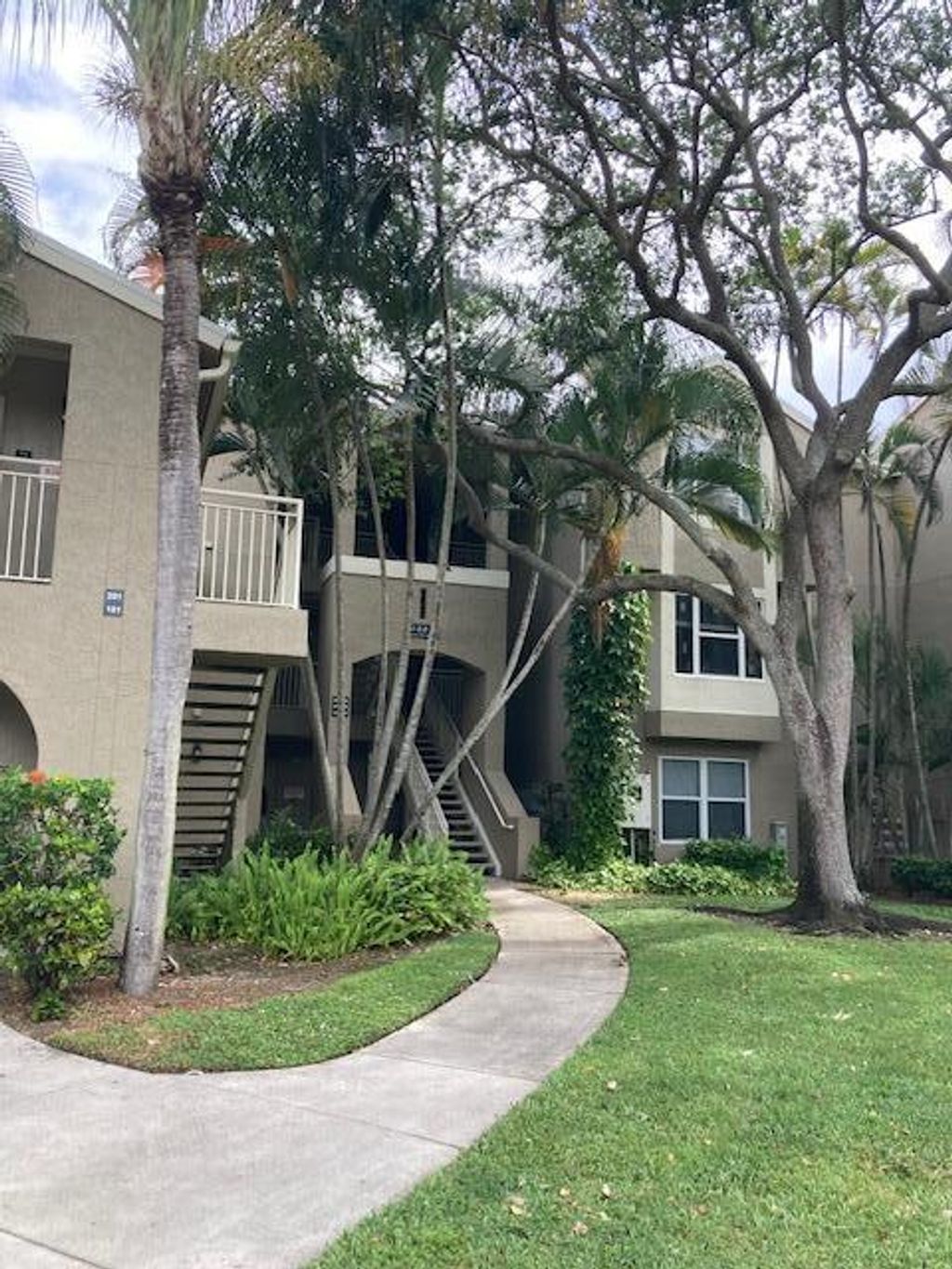 Photo of 1885 Palm Cove Boulevard #10-305, Delray Beach, FL 33445 (MLS # R11076526)