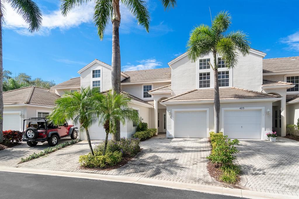 Photo of 424 Coral Cove Drive #424, Juno Beach, FL 33408 (MLS # R10755492)