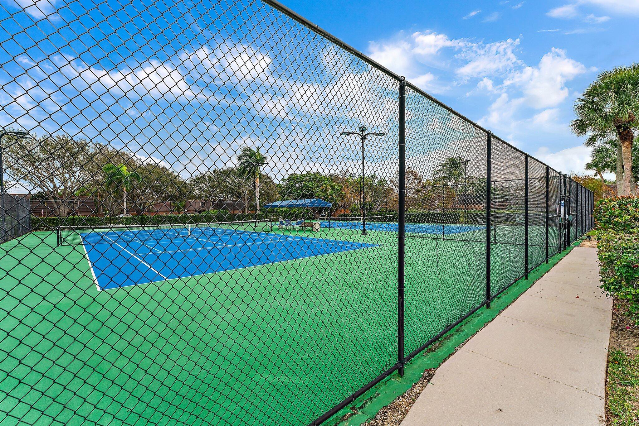 LAKES AT THE BLUFFS - Residential Lease