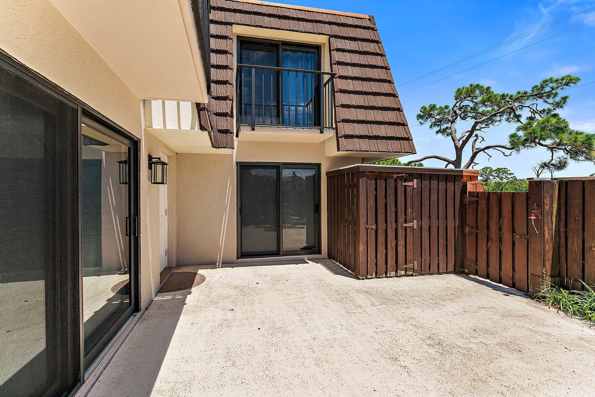 LAKES AT THE BLUFFS - Residential Lease