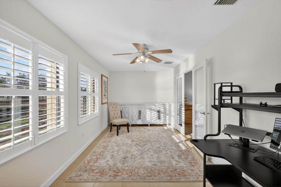 SPANISH LAKES COUNTRY CLUB VILLAGE LEASEHOLD ESTAT - Residential