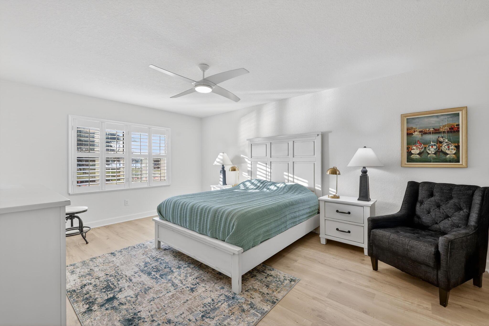 SPANISH LAKES COUNTRY CLU - Residential