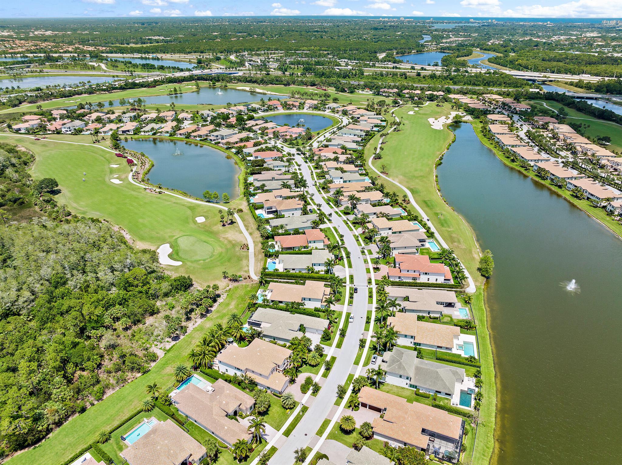 Jupiter Country Club - Residential