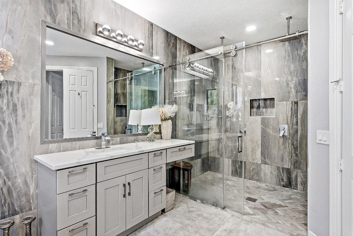 WOODSLANDING - Residential