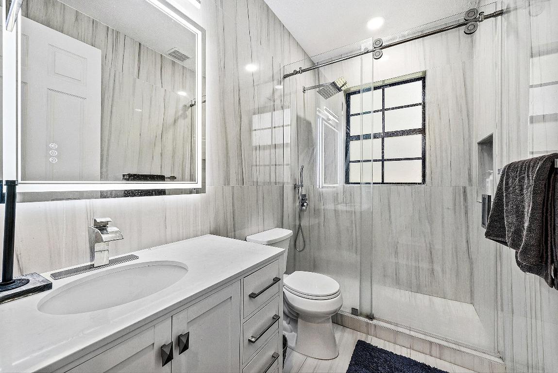 WOODSLANDING - Residential