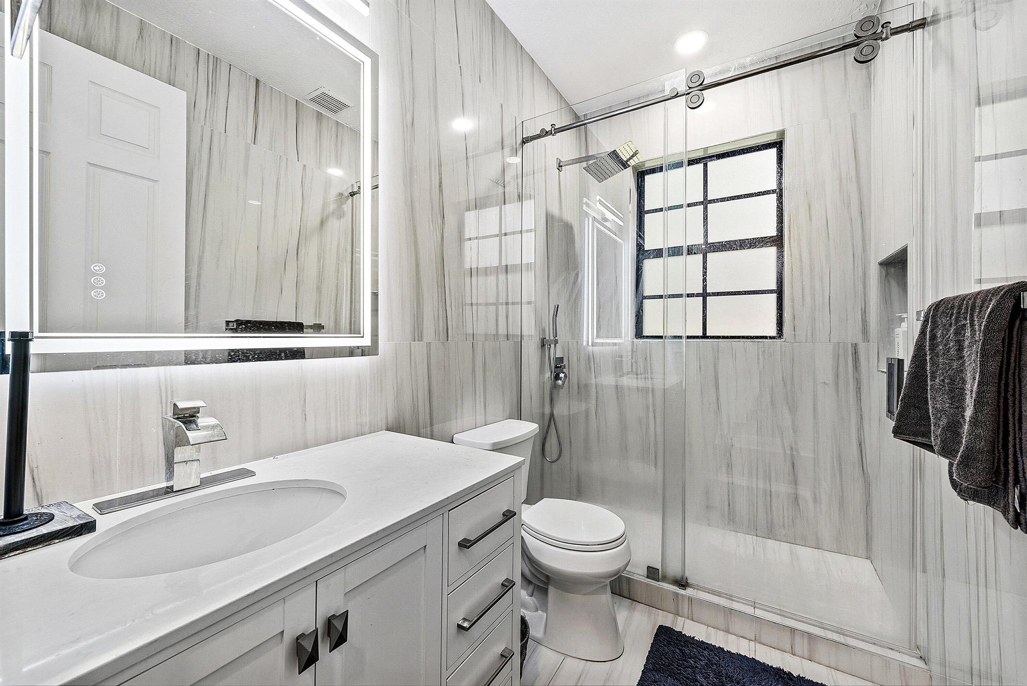 WOODSLANDING - Residential