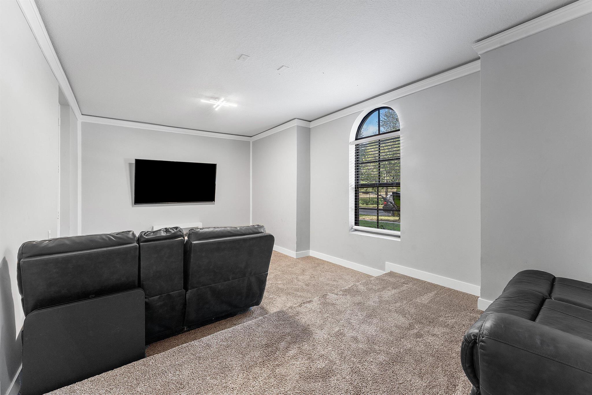 WOODSLANDING - Residential