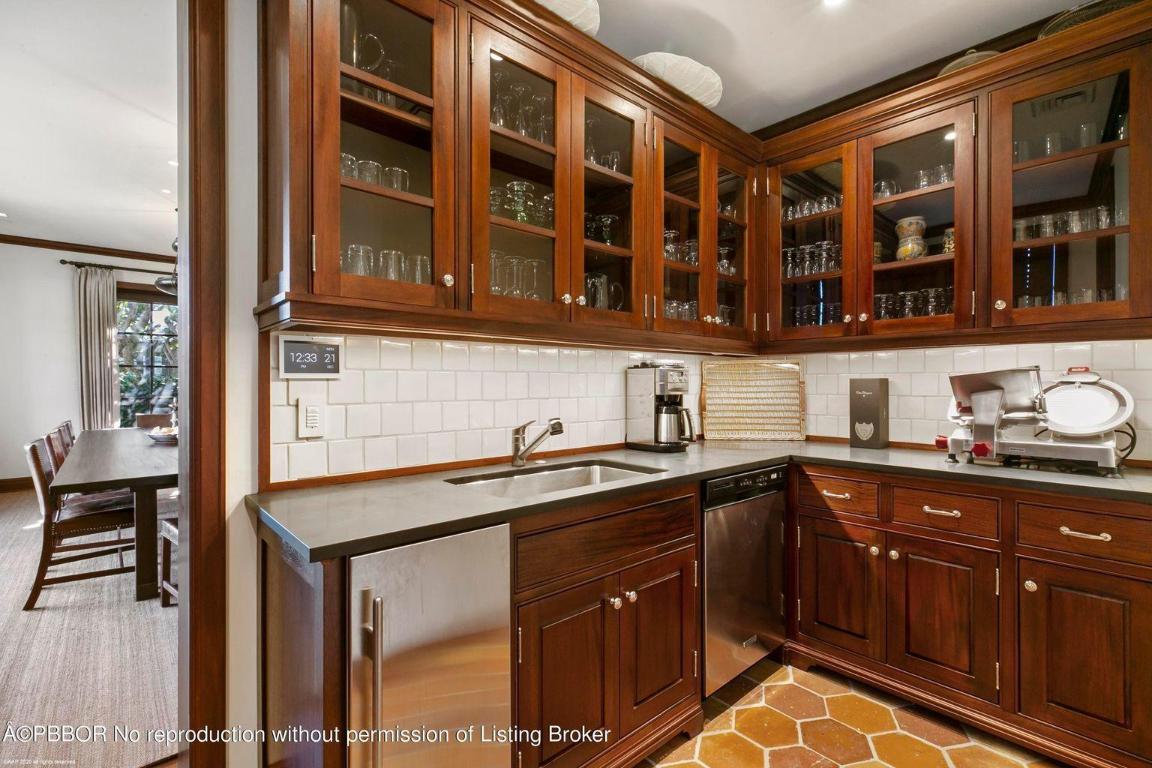 JUPITER ISLAND - Residential