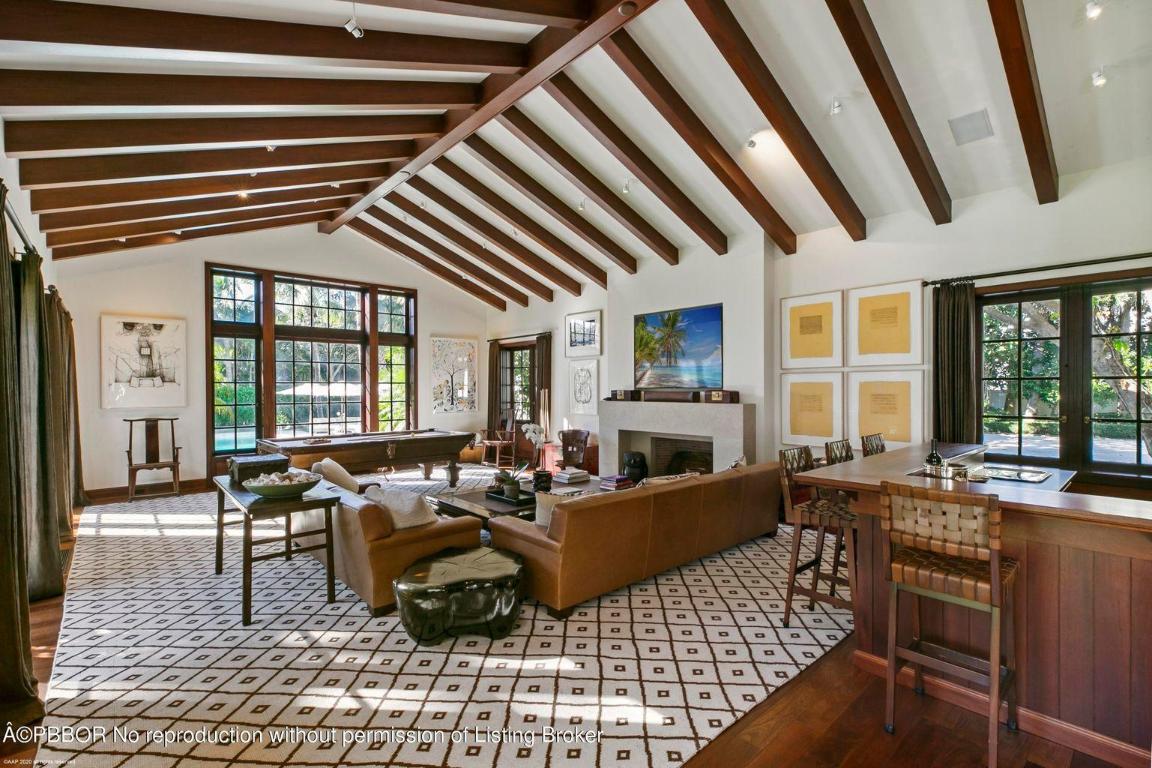 JUPITER ISLAND - Residential