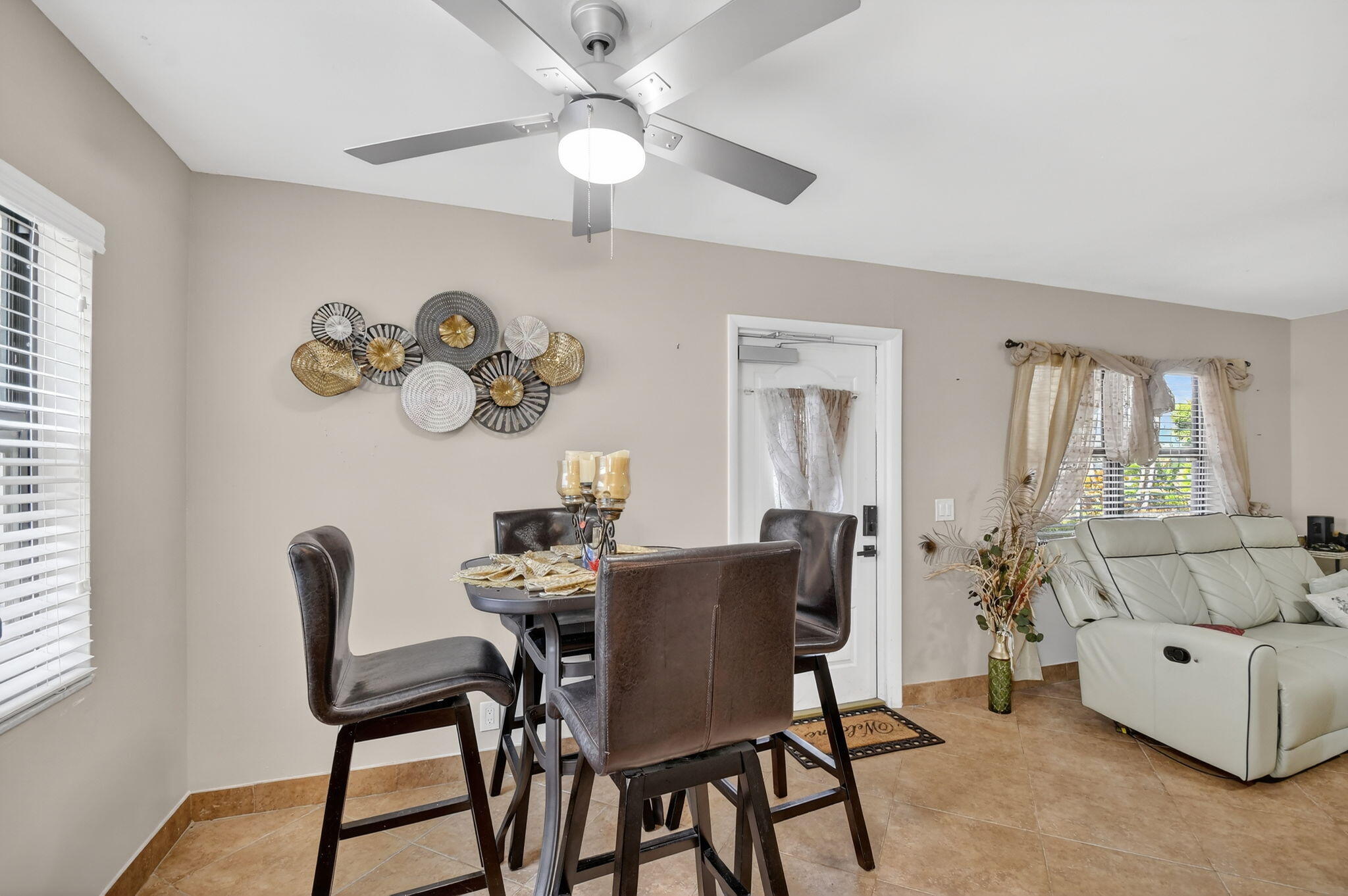 KINGS POINT BURGUNDY CONDOS - Residential