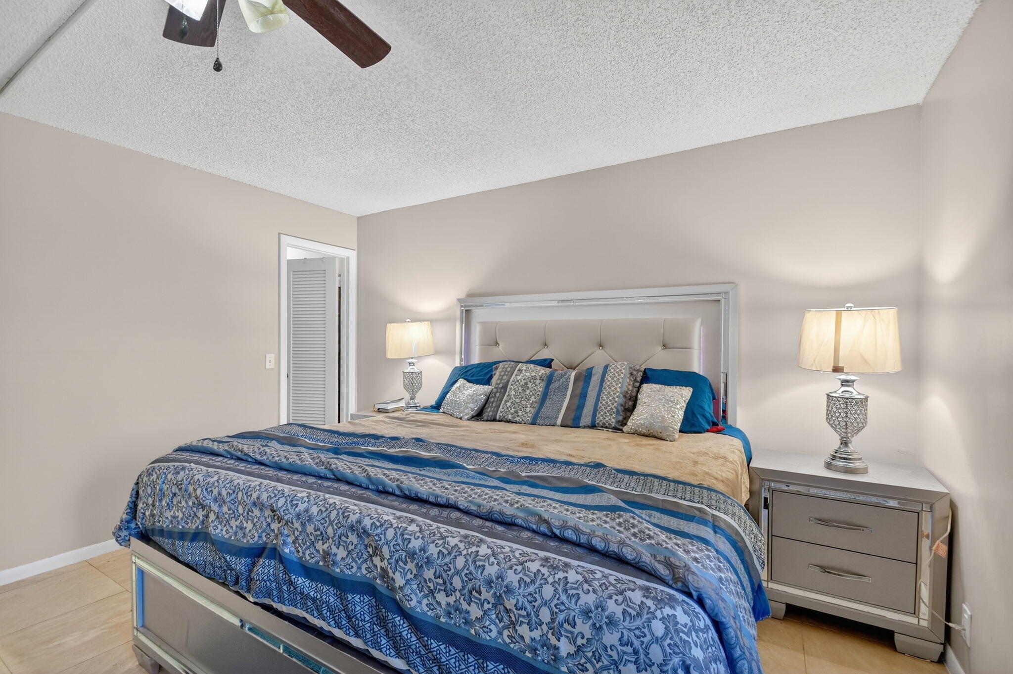 KINGS POINT BURGUNDY CONDOS - Residential