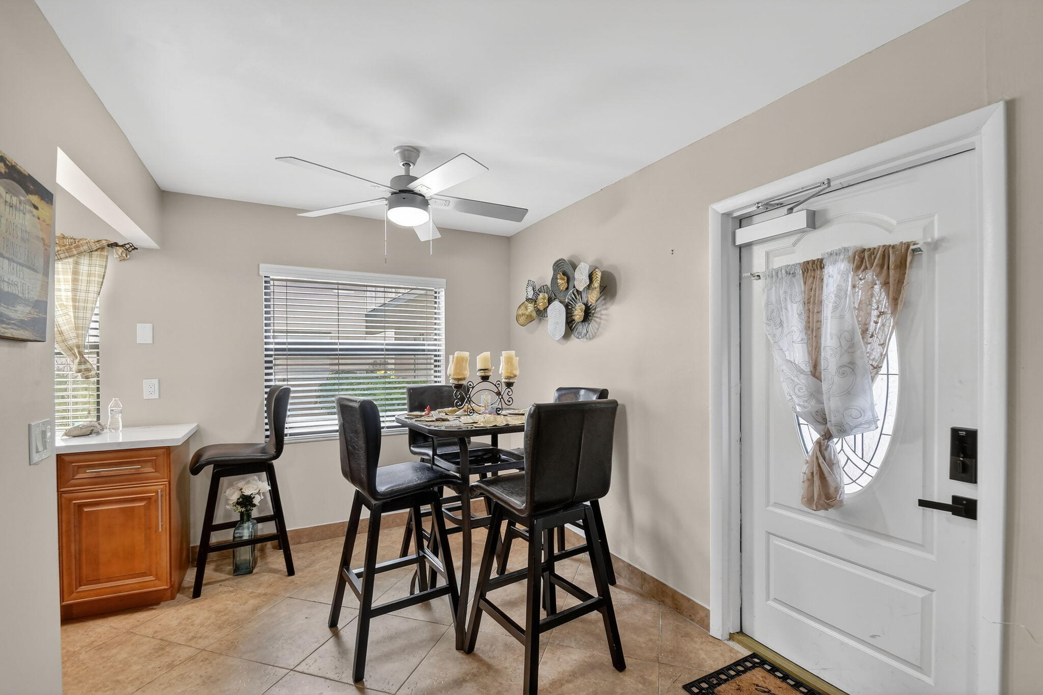 KINGS POINT BURGUNDY CONDOS - Residential