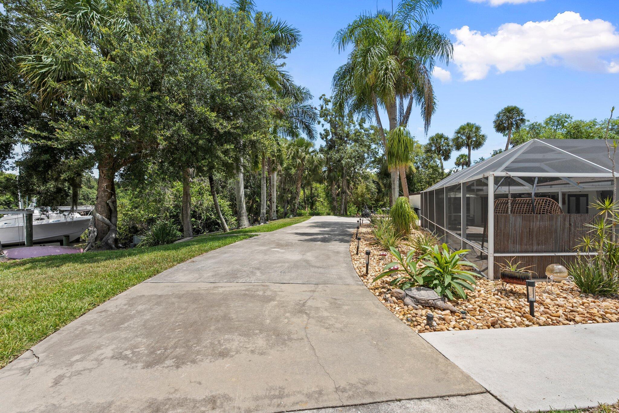 RIVERDALE YACHT CLUB ESTA - Residential