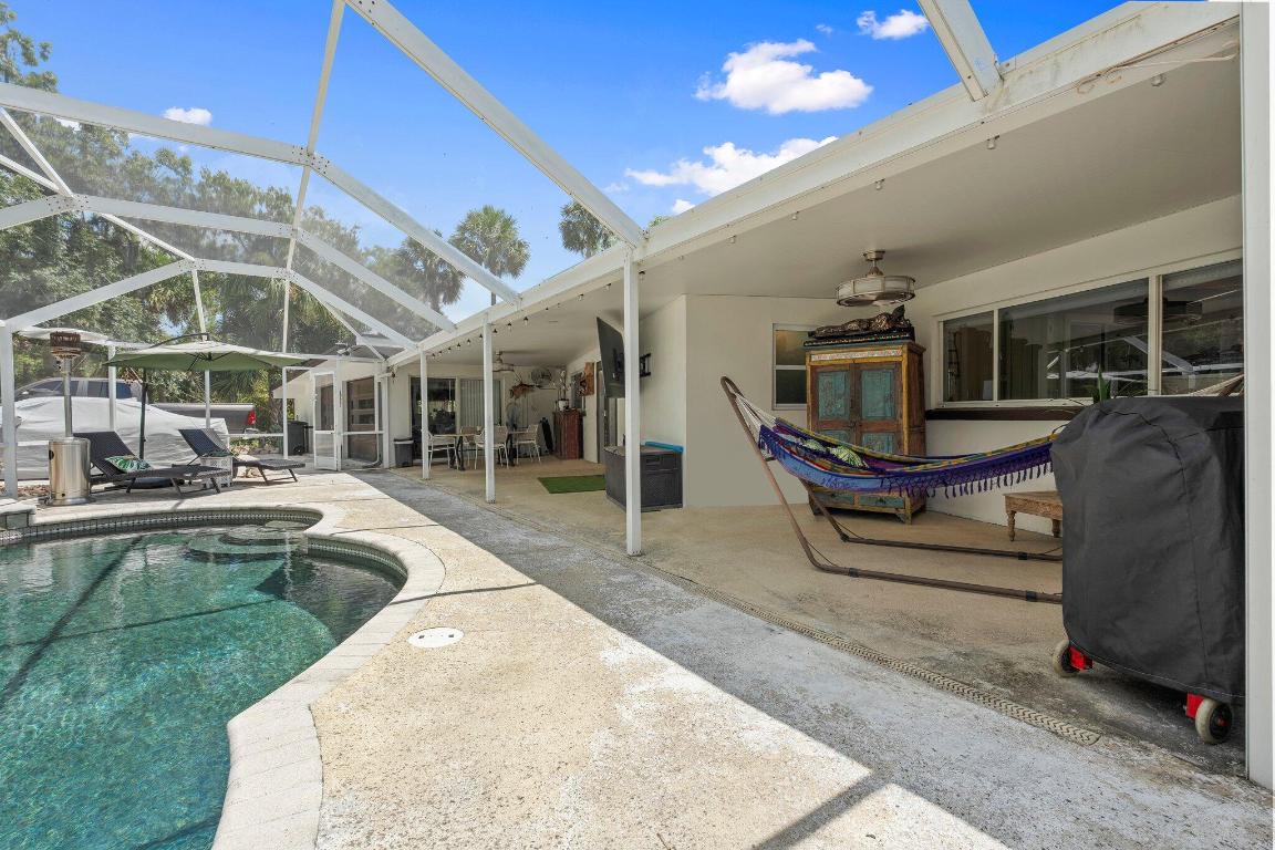 RIVERDALE YACHT CLUB ESTATES UNIT 2 - Residential