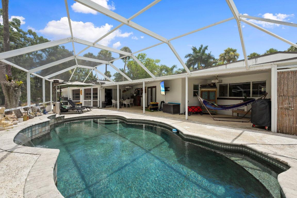 RIVERDALE YACHT CLUB ESTATES UNIT 2 - Residential