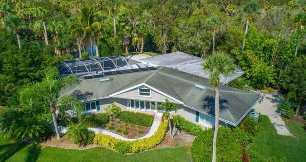 Photo of 1400 Parkland Boulevard, Fort Pierce, FL 34982 (MLS # R11101793)