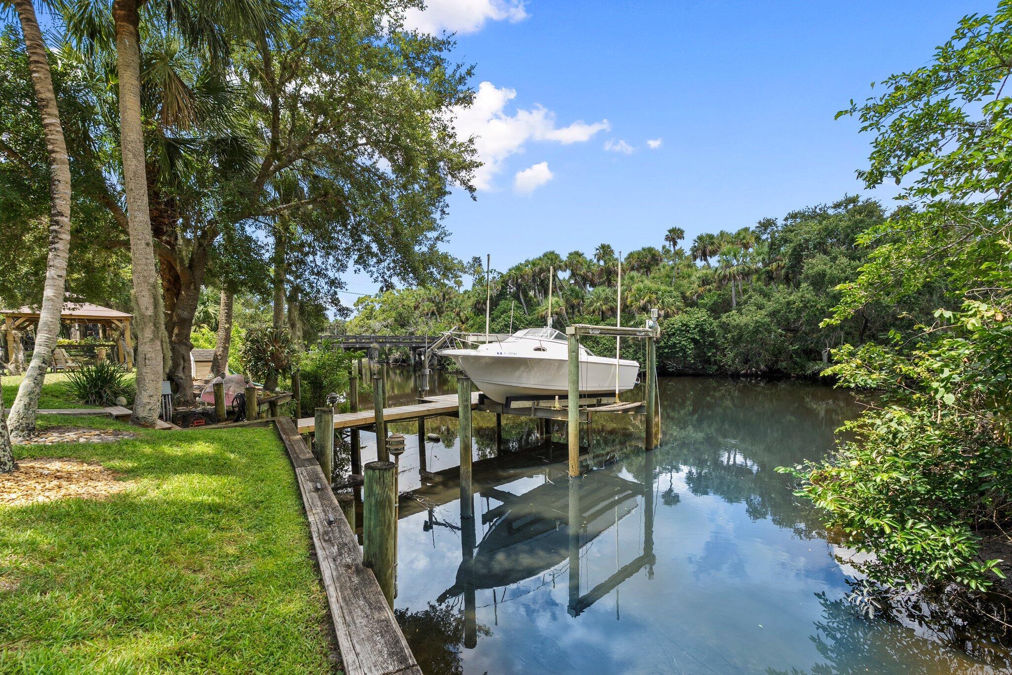 RIVERDALE YACHT CLUB ESTA - Residential