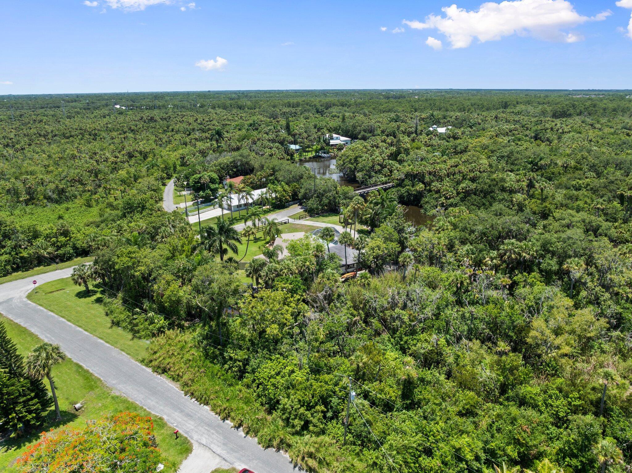 RIVERDALE YACHT CLUB ESTA - Residential