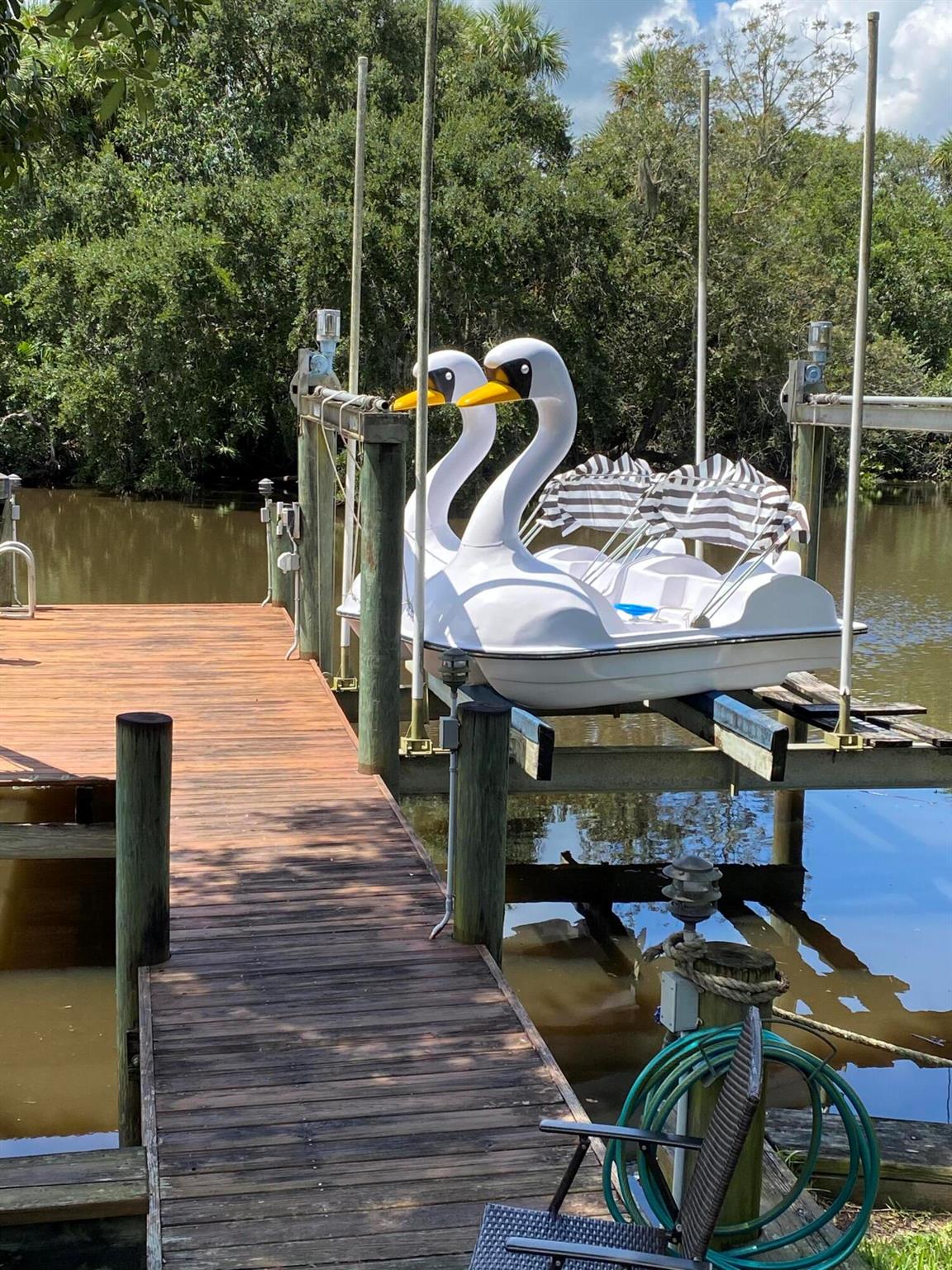 RIVERDALE YACHT CLUB ESTA - Residential