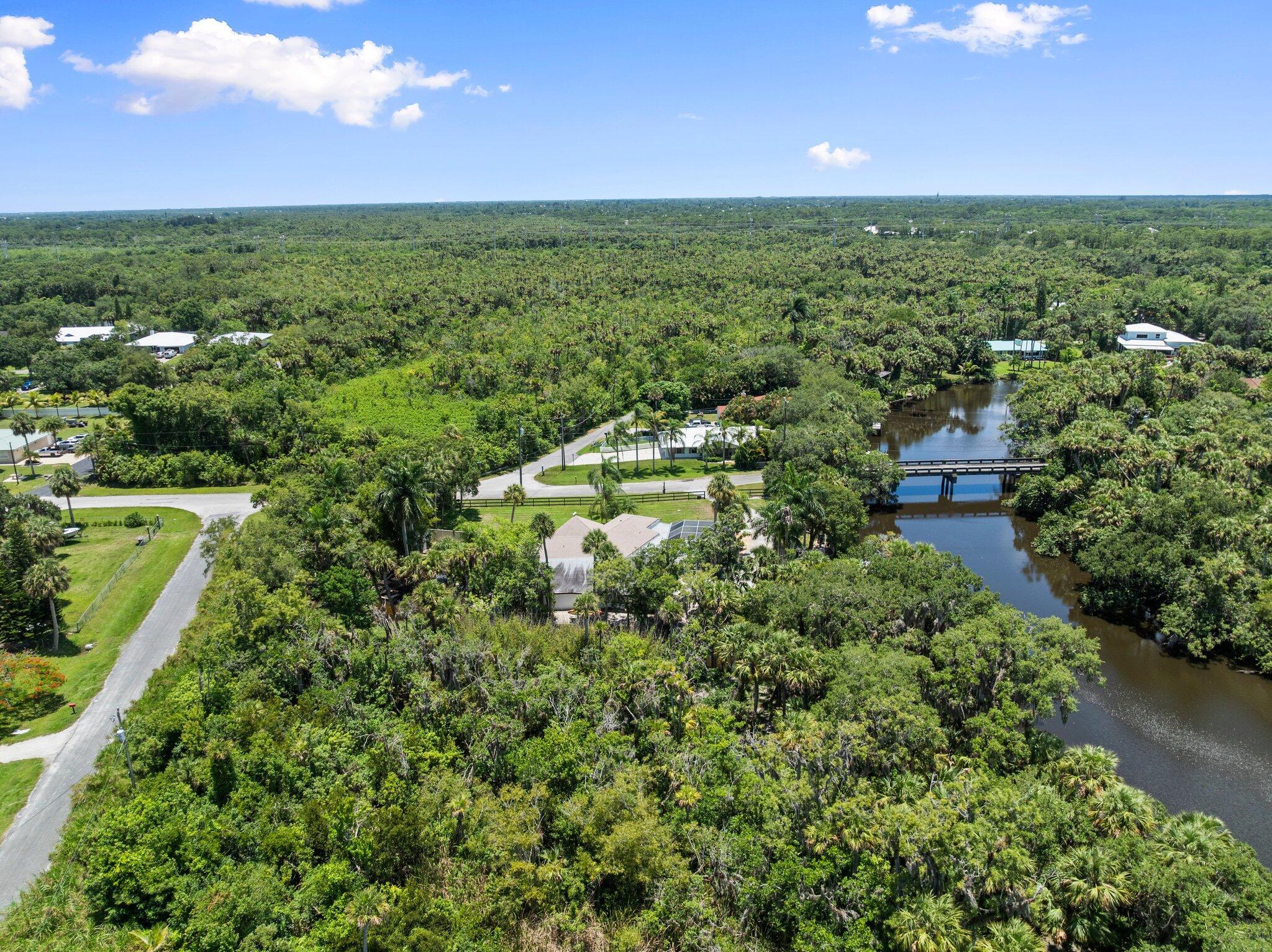 RIVERDALE YACHT CLUB ESTA - Residential