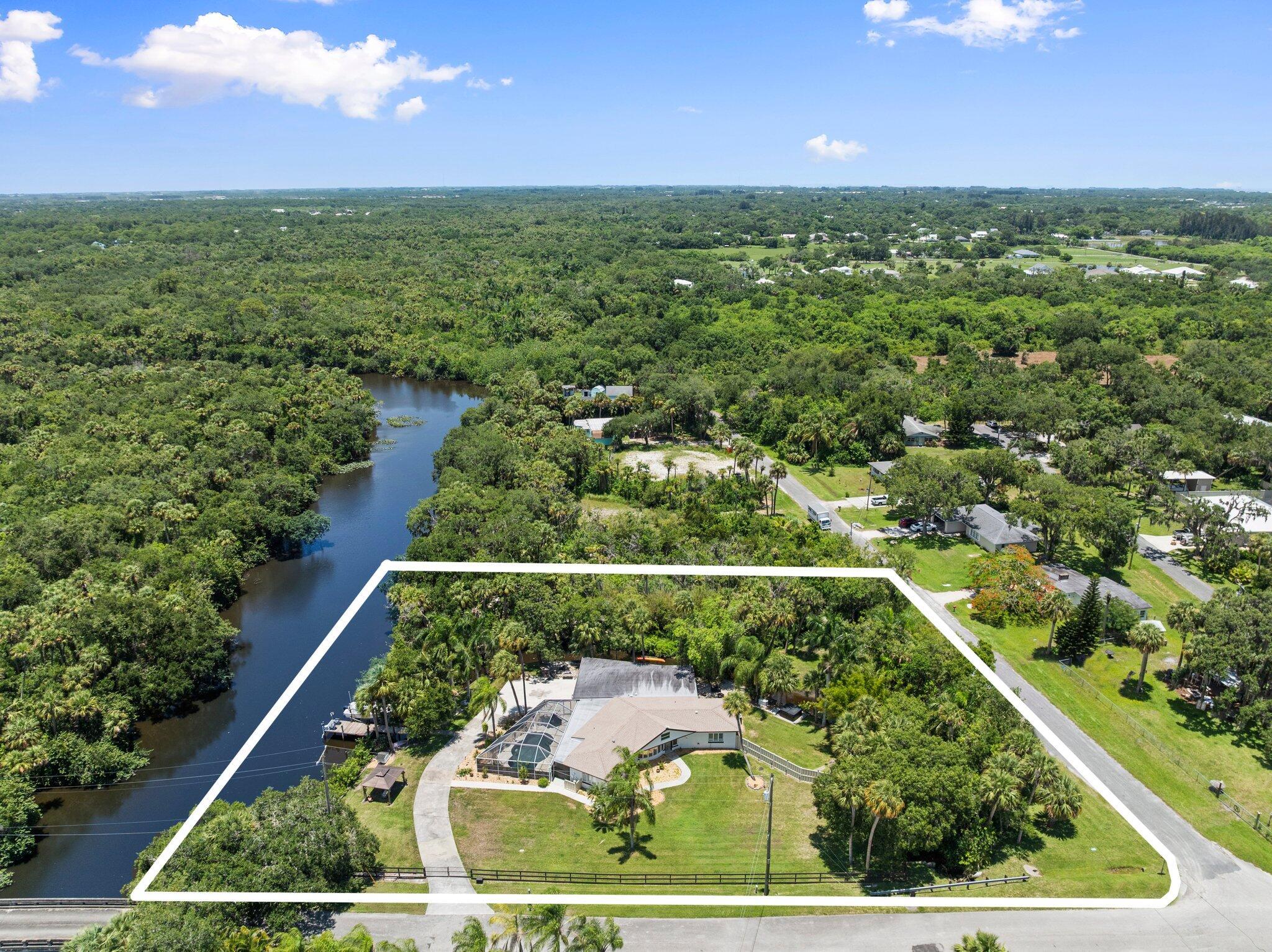 RIVERDALE YACHT CLUB ESTA - Residential