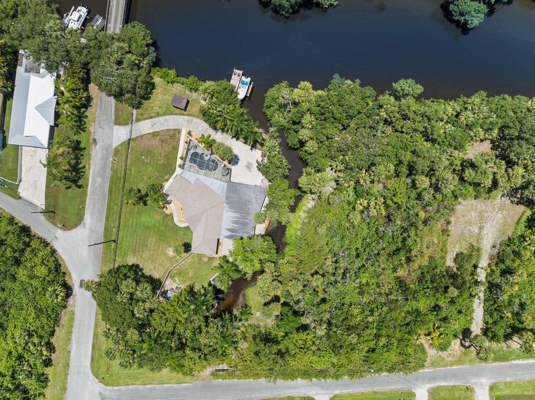 RIVERDALE YACHT CLUB ESTA - Residential