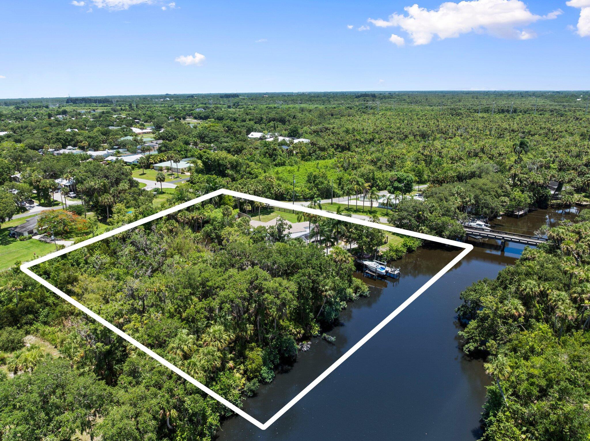 RIVERDALE YACHT CLUB ESTA - Residential