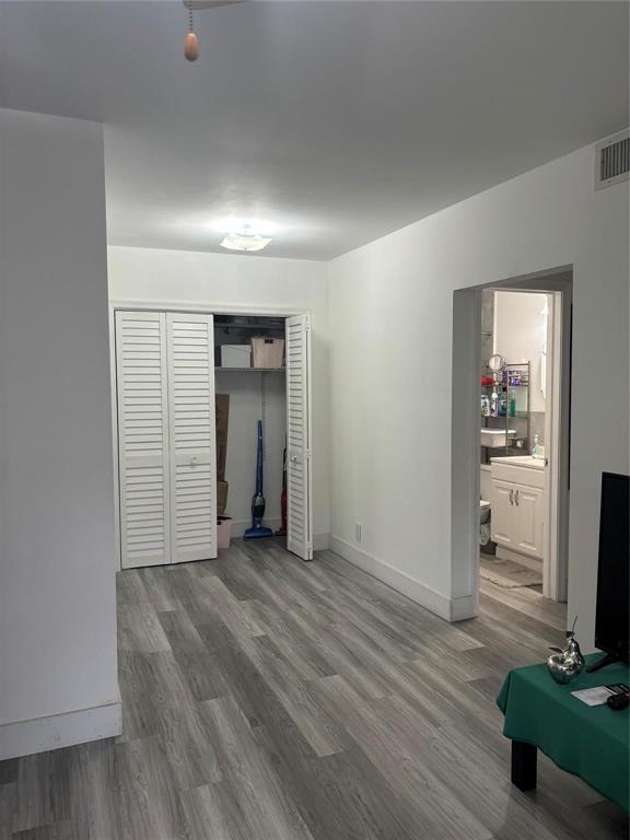 IMPERIAL POINT COLONNADES CONDO - Residential