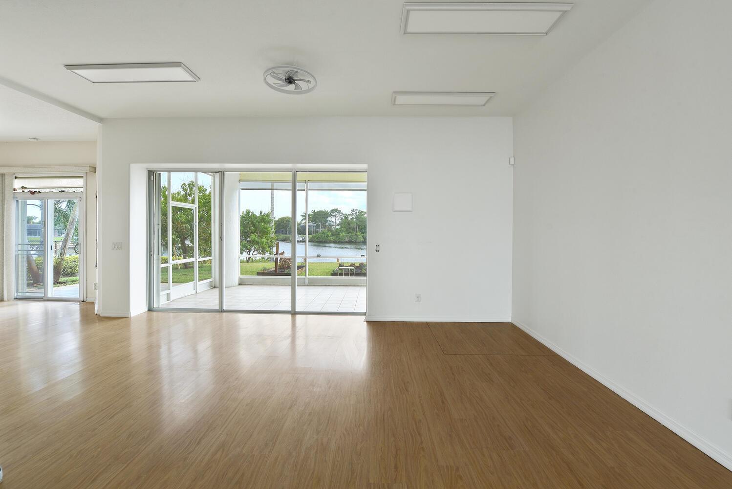PORT ST LUCIE SECTION 18 - Residential