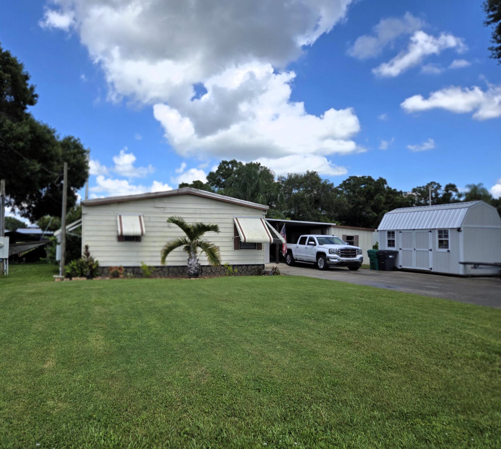 3037 SE 27th Street