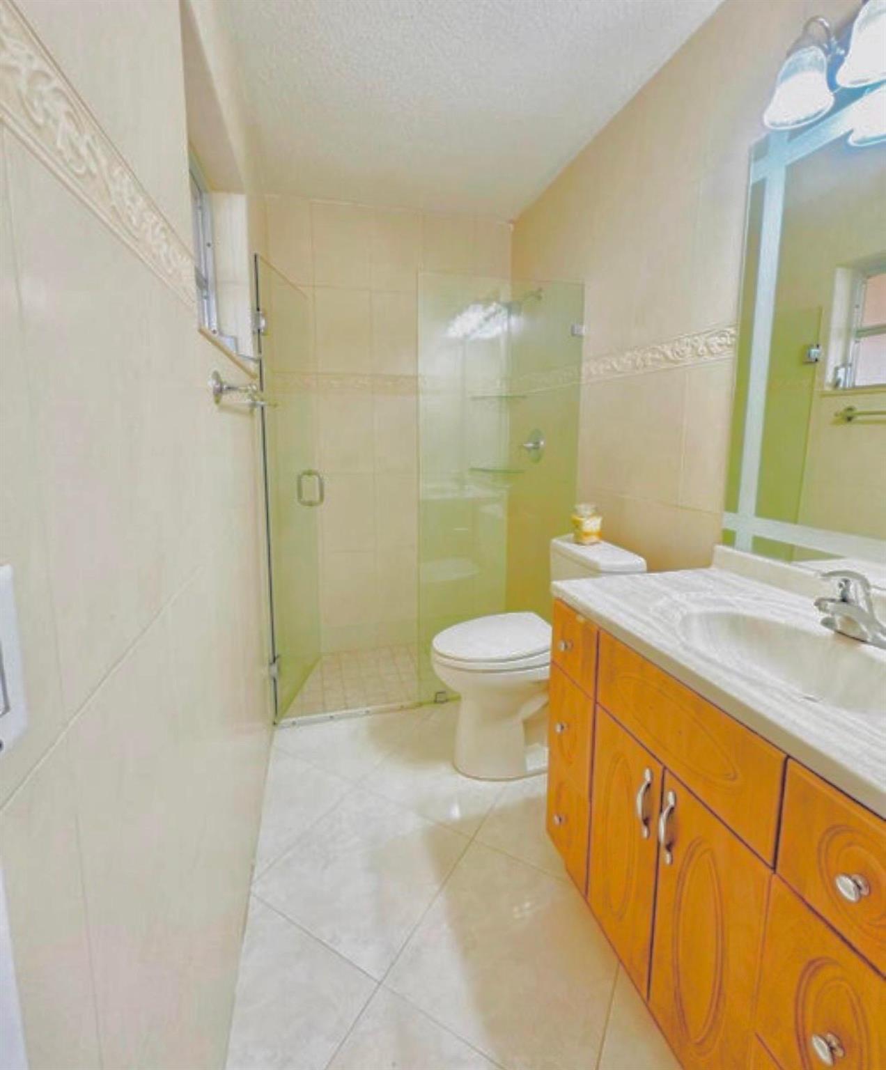 BAHAMA HEIGHTS 5 - Residential Lease