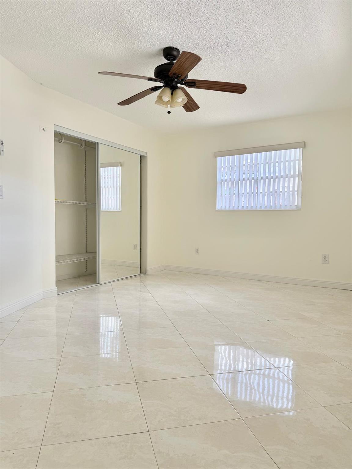 BAHAMA HEIGHTS 5 - Residential Lease