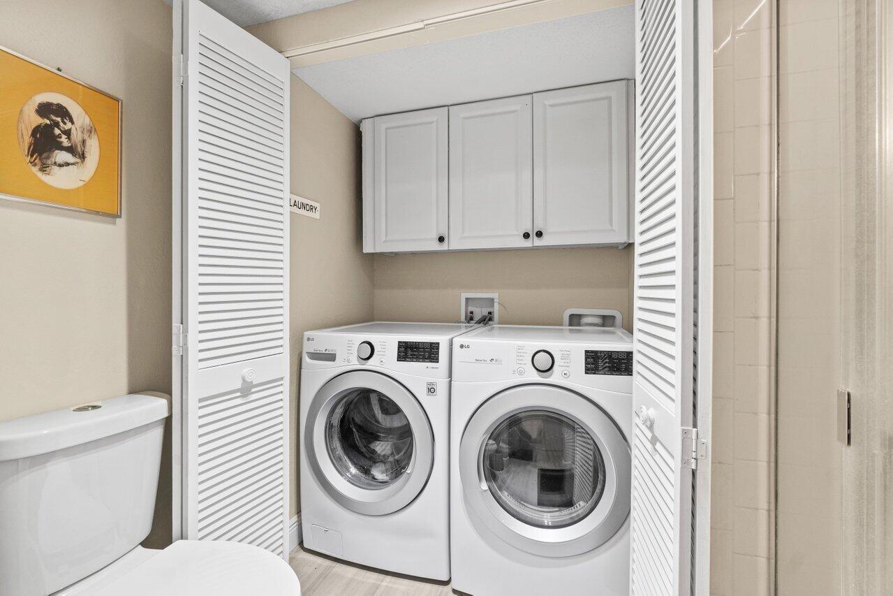 STRATFORD AT HUNTERS RUN CONDO - Residential