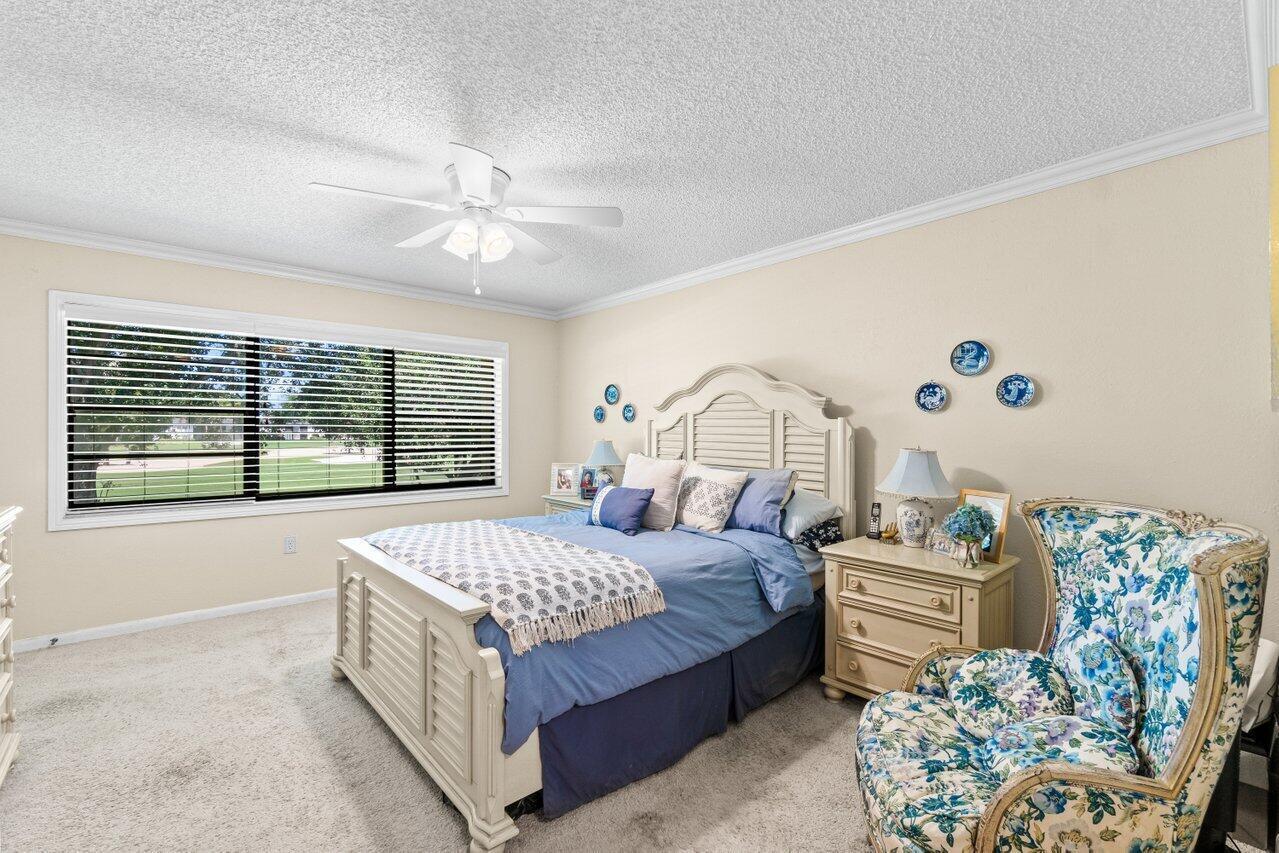 STRATFORD AT HUNTERS RUN CONDO - Residential