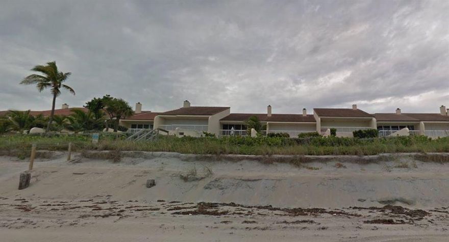 Oceanfront Townhouse, 3 Bedrooms 4.5 Baths