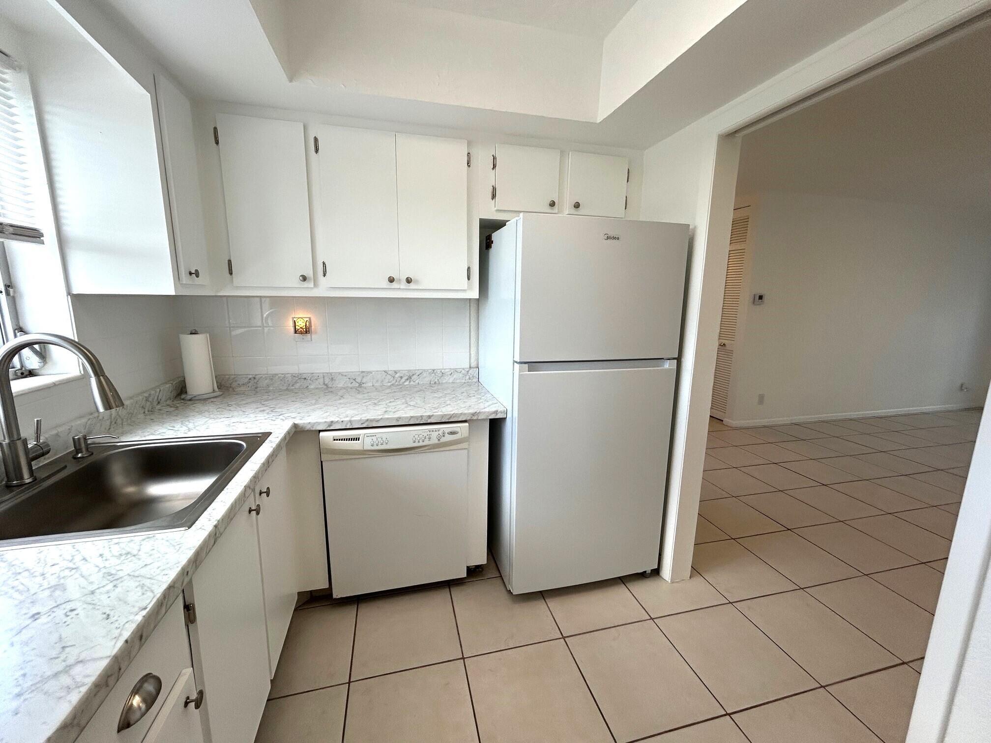 Properties 2727 Dudley Drive W G