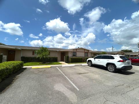 2727 Dudley Drive W G West Palm Beach FL 33415