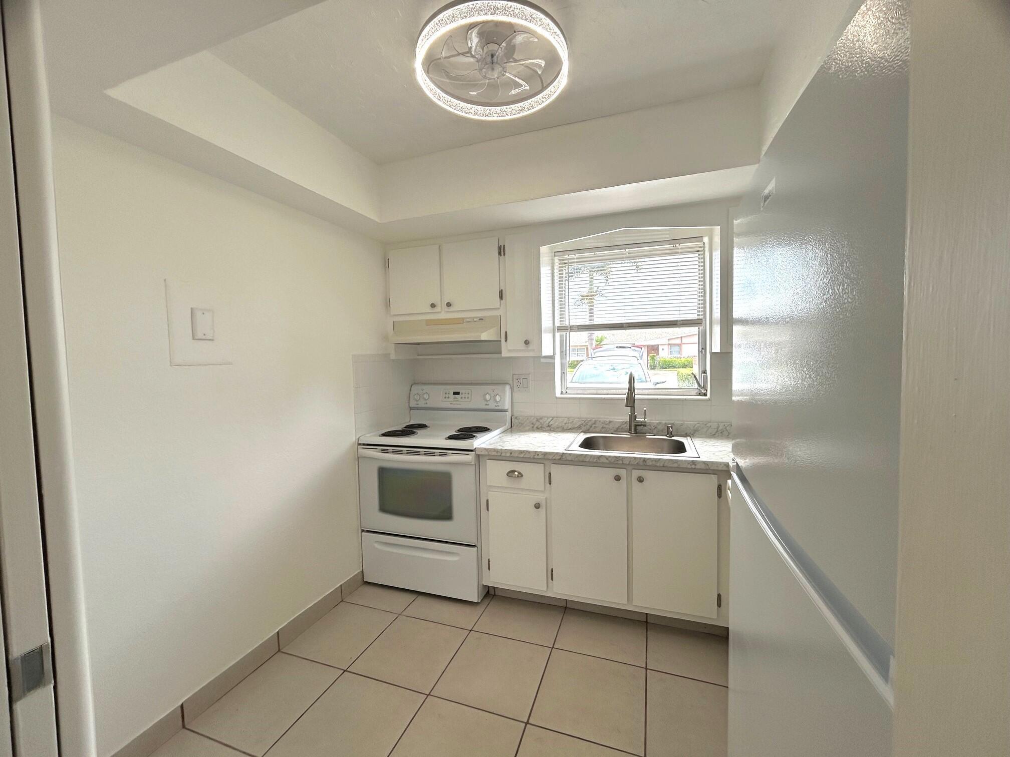 Properties 2727 Dudley Drive W G