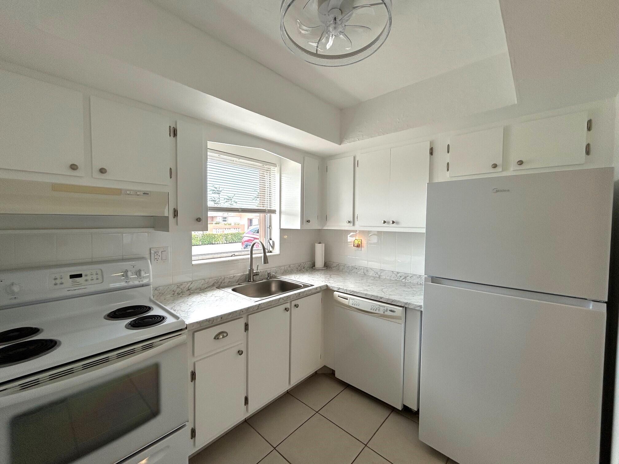 Properties 2727 Dudley Drive W G
