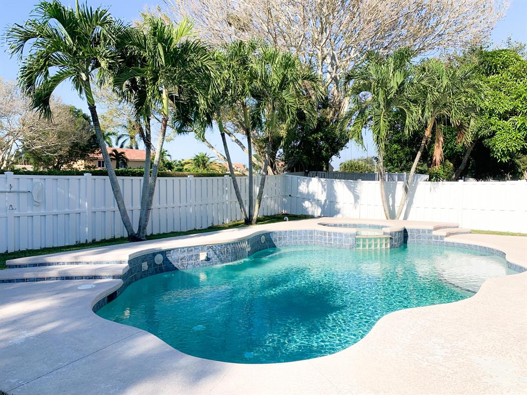 LAKE CHARLESTON PL 3 - Residential