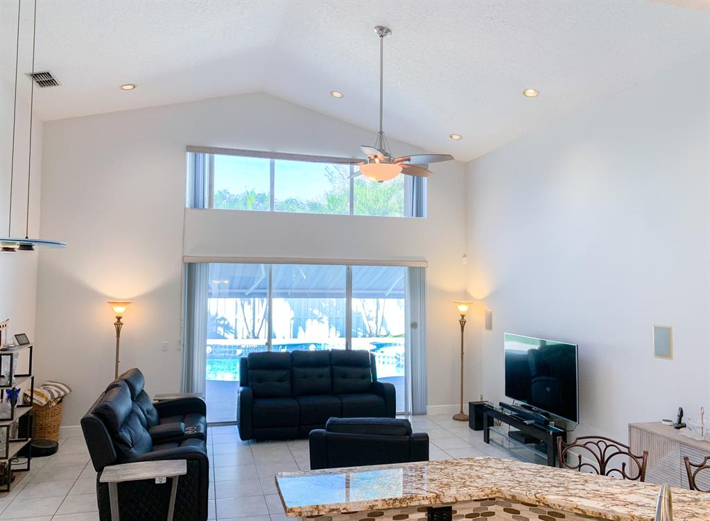 LAKE CHARLESTON PL 3 - Residential