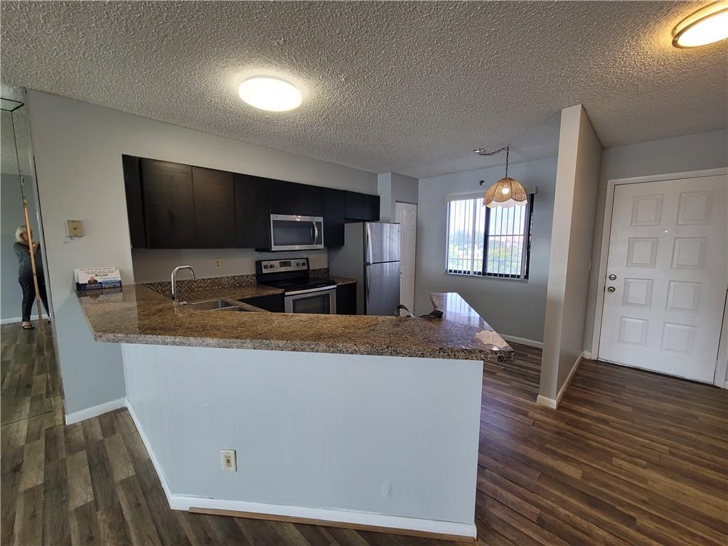 Cypress Bend - Residential