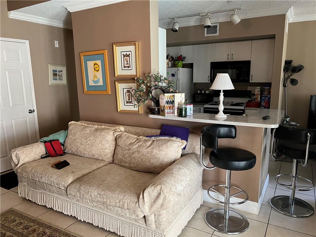 Riviera Palms - Residential