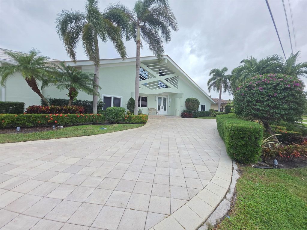 Photo of 2820 NE 44th St, Lighthouse Point, FL 33064 (MLS # F10538879)