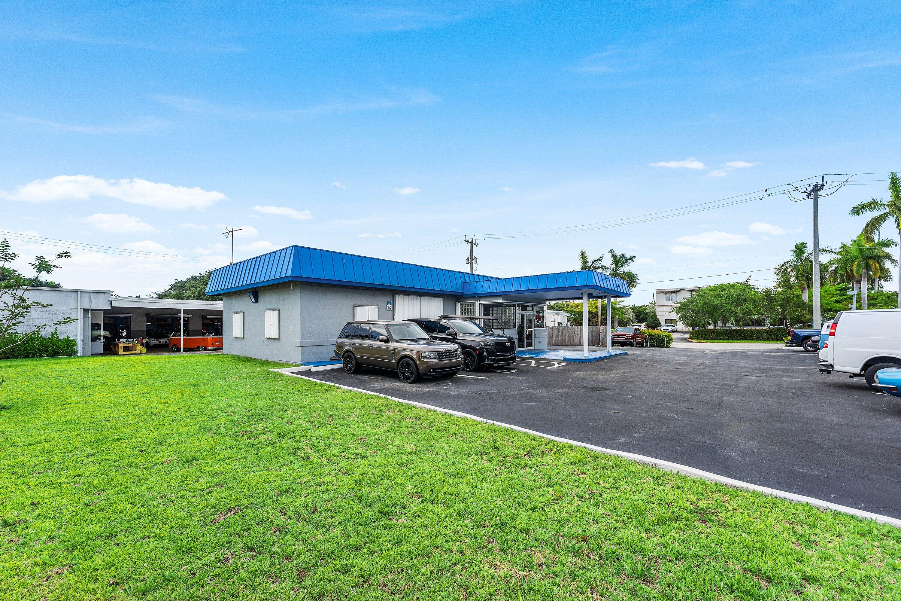 3400 N Federal Highway