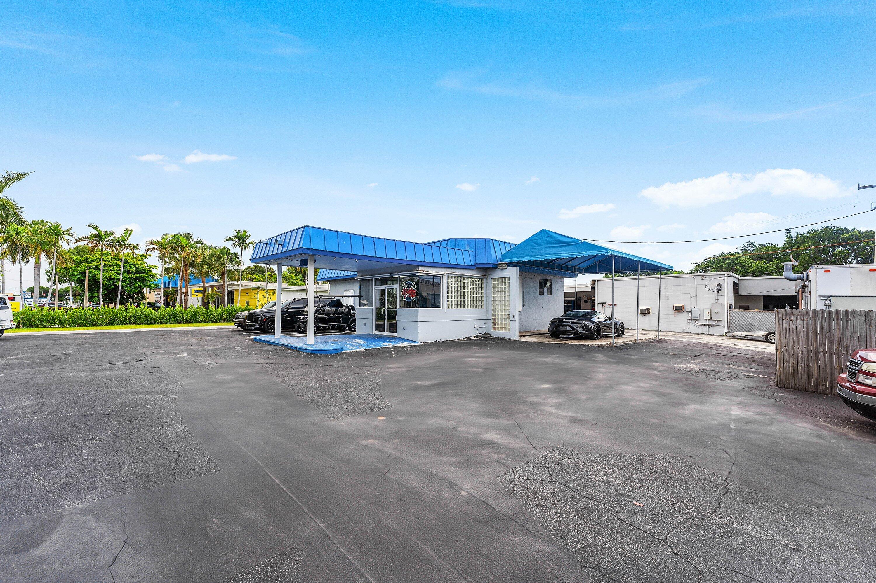 3400 N Federal Highway